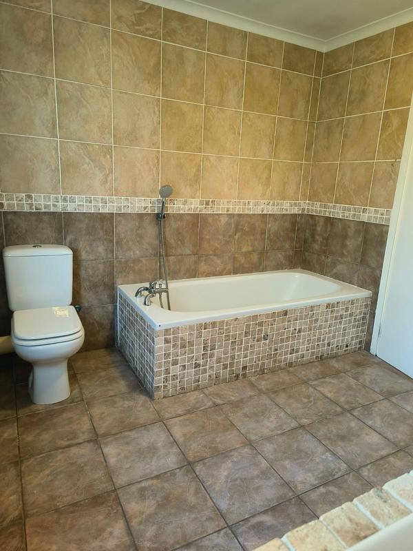 To Let 2 Bedroom Property for Rent in Goedemoed Western Cape